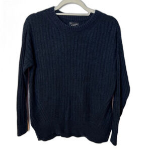 Abercrombie & Fitch Sweater Navy Size XS
